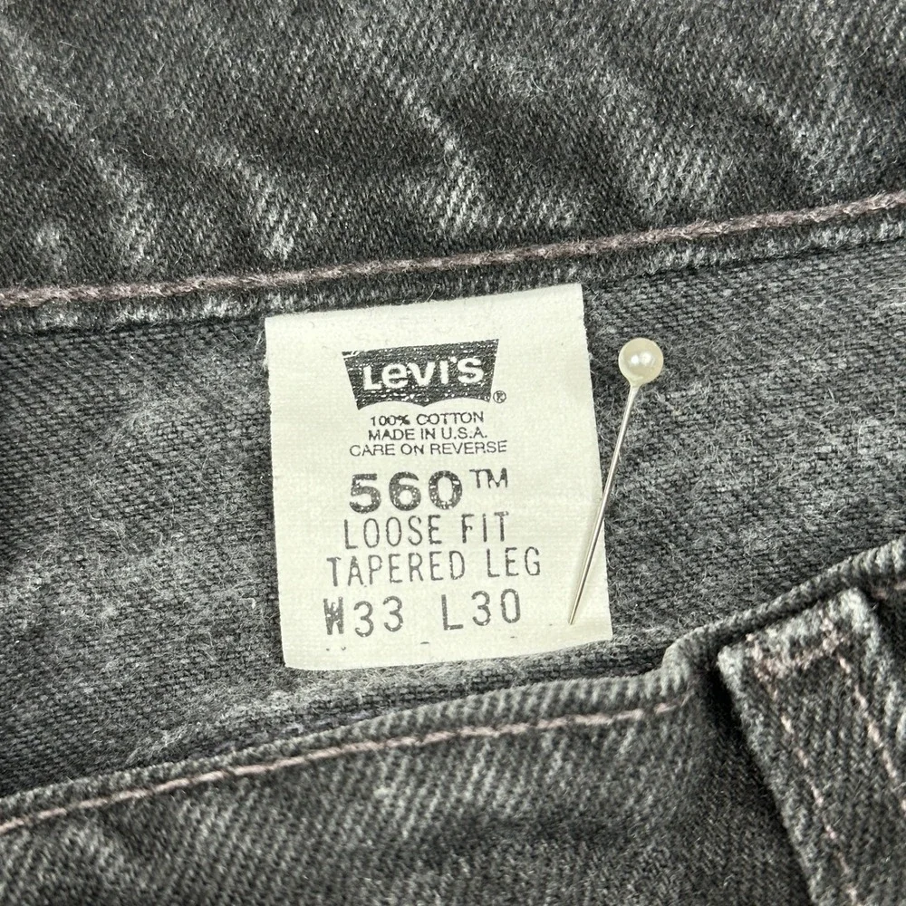 Vintage Levis 560 Loose Fit Tapered Leg Black Jeans Mens 33x30 Made in USA